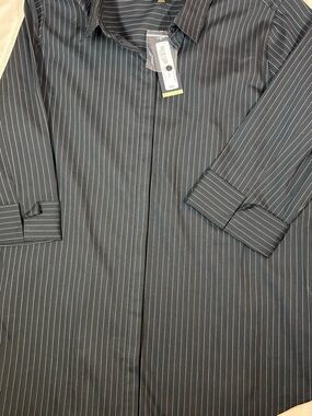 Worthington Black Pinstripe Button-Down Shirt